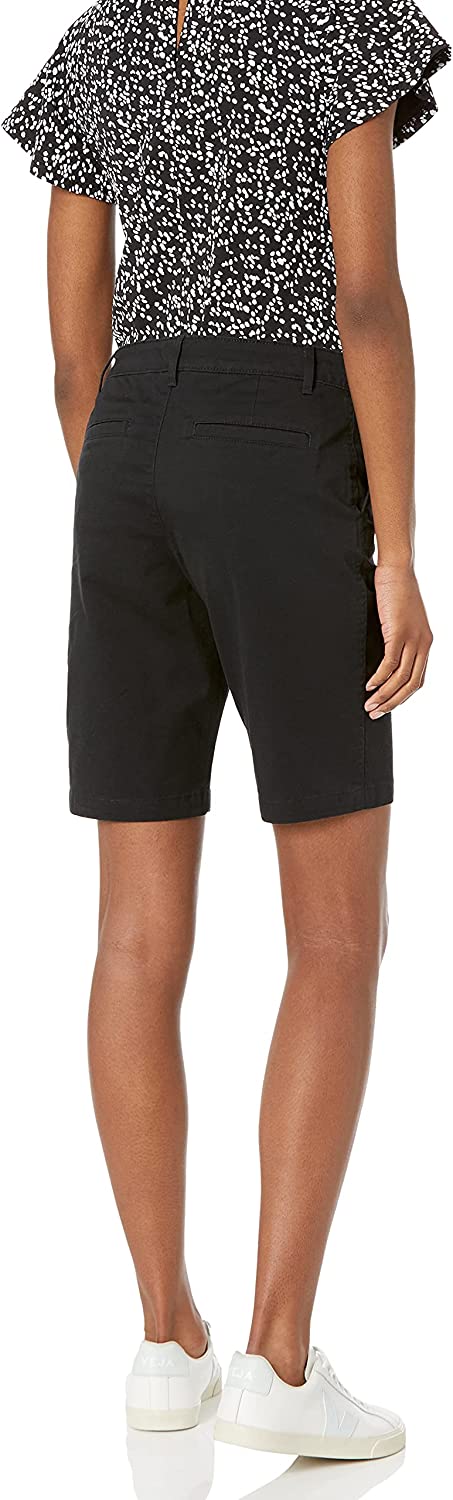Amazon Essentials Women's Mid-Rise Slim-Fit 10 Inch Inseam Bermuda Khaki Short